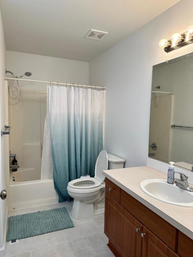 993 Sw Junction Place Грешам Екстериор снимка