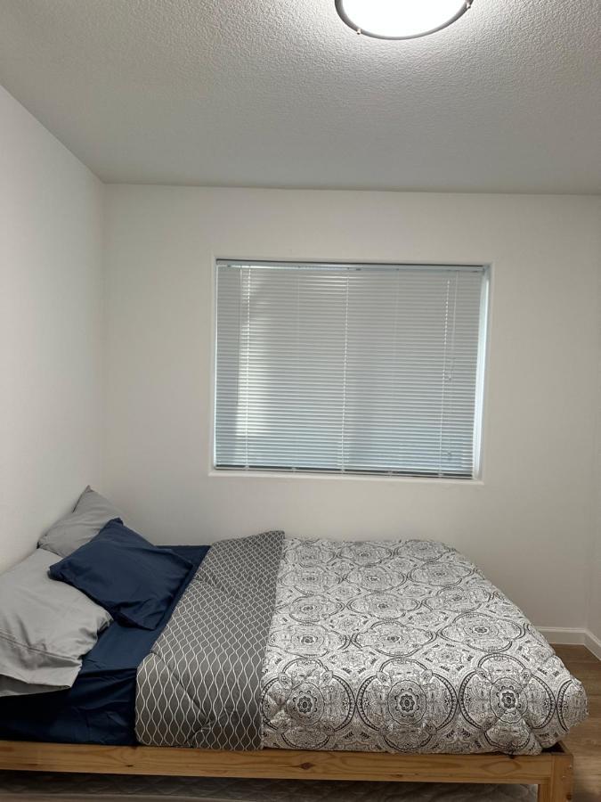 993 Sw Junction Place Грешам Екстериор снимка
